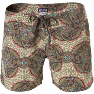 Patagonia Women's Wavefarer Board Shorts Quick Dry Lightweight Size 6